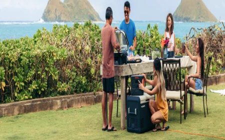 How to Choose the Best Camping Solar Generator for Summer Adventures